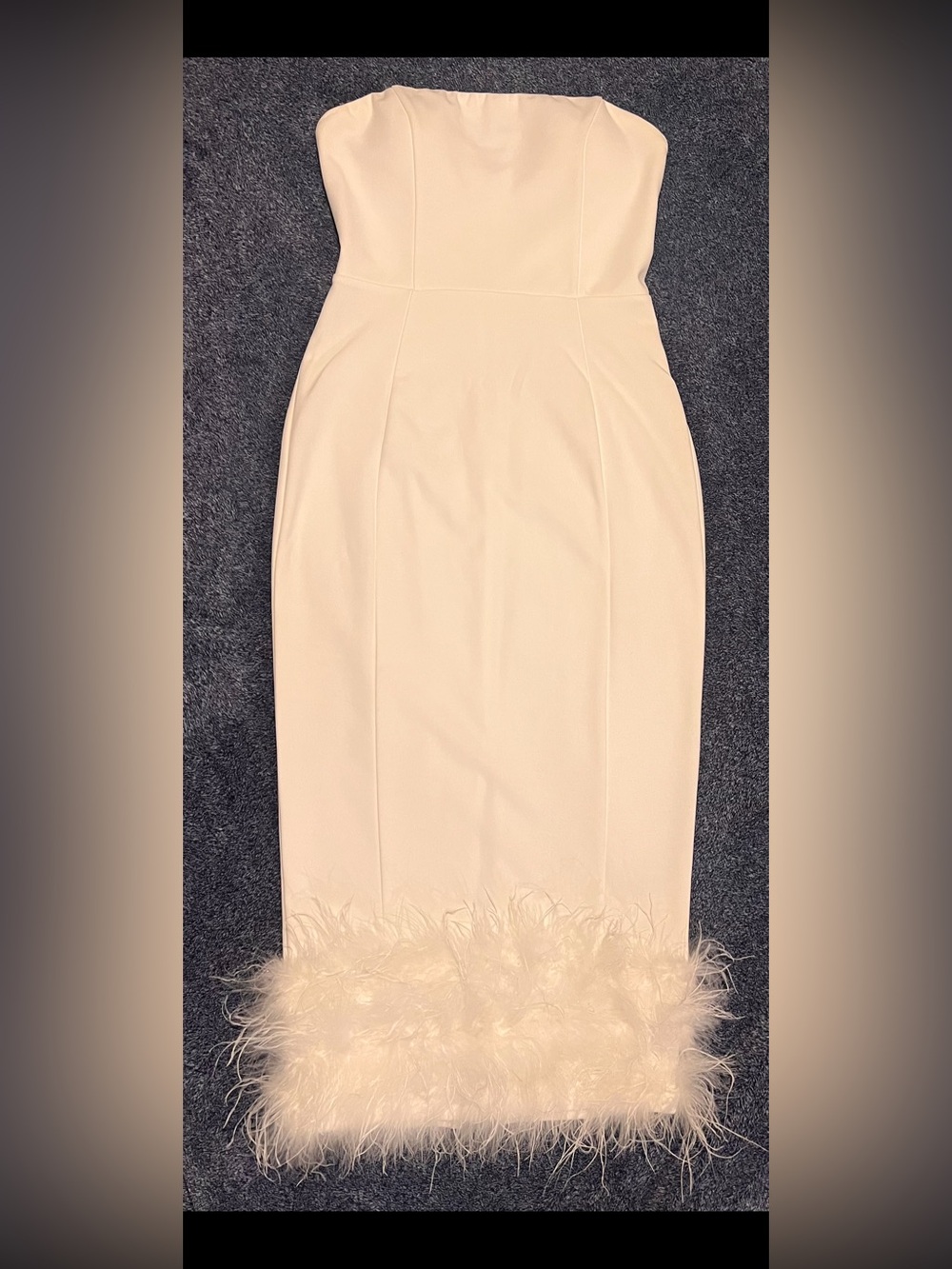 Elegant Cream Feather-Hem Pencil Dress